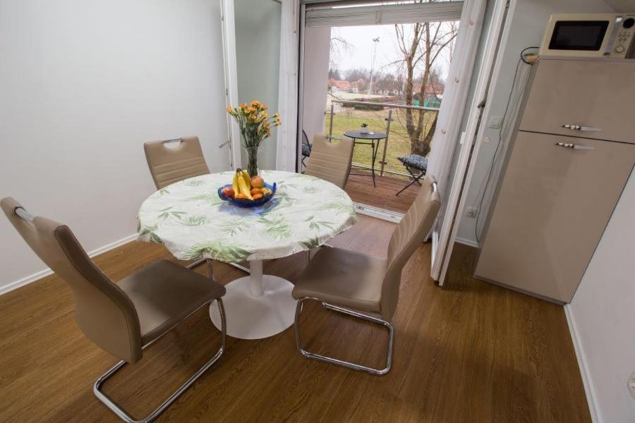 Apartments Mak Моравске-Топлице Екстериор снимка